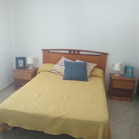 Casa La Charca De Famara Apartment Exterior photo